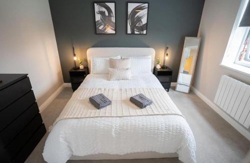 Solihull Apartment | Luxury 1-Bed Flat - Free Parking