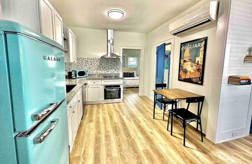 Montrose Cabin | Luxury 1 BR Montrose - Cagliari at The Italian Plaza