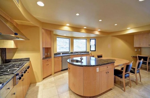 Paradise Hills House | Luxury 2-bedroom house in fabulous Paradise Valley