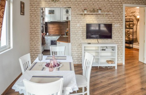 Sofia City Center Apartment | Luxury 2 Bedroom 2 Bathroom Apartment in top center