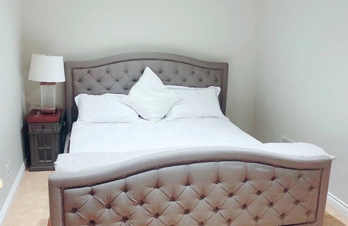 King Other | Luxury 2Bedrooms Guest House In King City