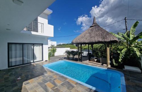 Grand-Baie Villa | Luxury 3 Bed Villa - Grand Baie