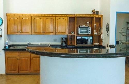 Barra de Navidad House | Luxury 4-bedroom house with Private Pool, WiFi, AC in Barra de Navidad, Jalisco