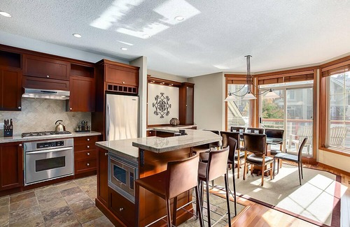 Nicklaus North House | Luxury 4 Bedroom Plus Den At Nicklaus North