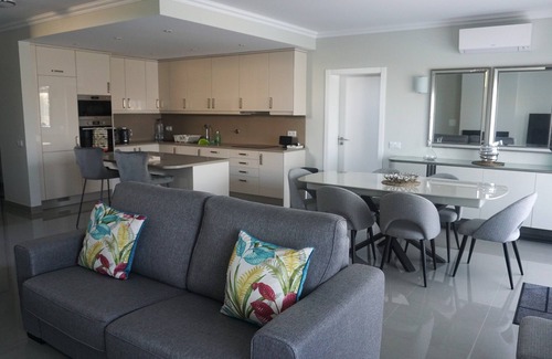 Funchal Villa | Luxury 4 Bedroom Villa on Boavista Golf Resort, Lagos