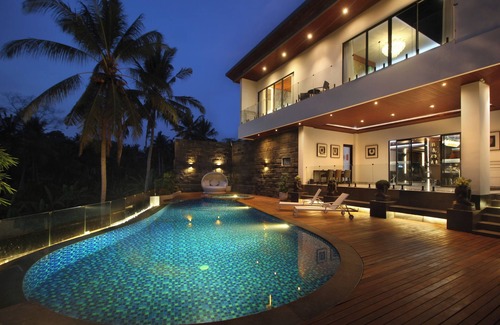 Kemenuh Villa | Luxury 4 Bedroom Villa with private Pool and many extras close to Ubud Bali