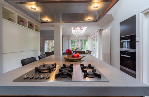 Aerdenhout Villa | Luxury 450m2 holiday villa with 15 meters indoor swimming pool and sauna