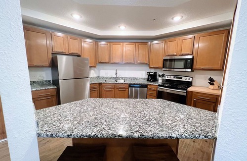 Grandville Apartment | Luxury 4BR/4BA Condos at The Grand Castle