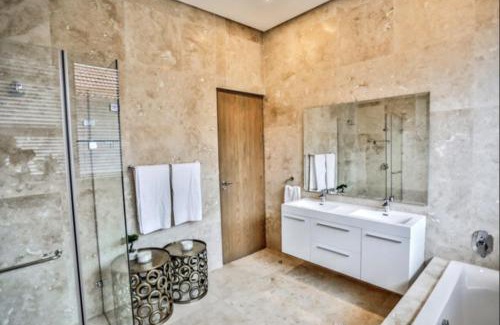 Zimbali Coastal Estate Villa | Luxury 4BR Home with Ocean Views, Pool and Hot Tub