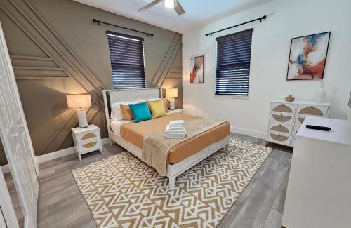 Fairvilla Villa | LUXURY 5bd 4ba w Jacuzzi tub Winter Park CP Orlando Gem