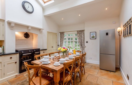 Dursley House | Luxury 6 Bed House, Hot Tub, Games Room and in Walking Distance to Village Pub