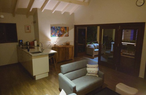 Willemstad Villa | Luxury 6 person villa with private pool