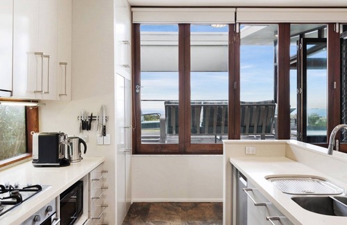 Noraville House | Luxury absolute beachfront home