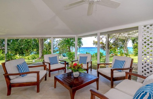 Summerfield Villa | Luxury and Comfort 4 bed Villa