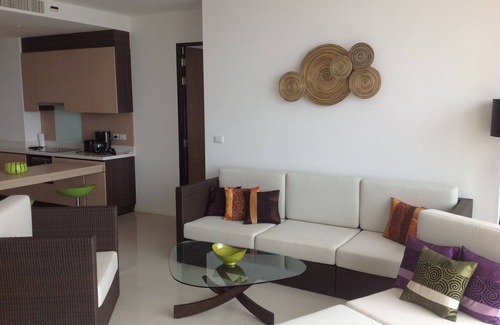Chakphong Apartment | Luxury apartment with beautiful sea view and large terrace