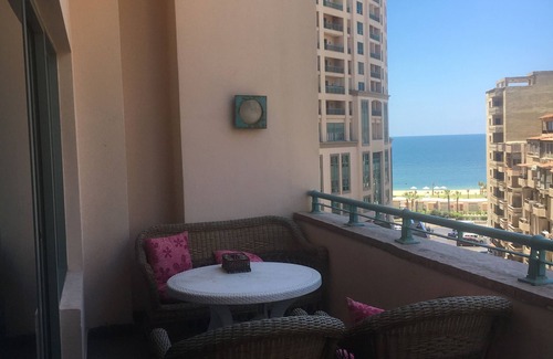 San Stifano Apartment | Luxury apartment at San Stefano Grand plaza