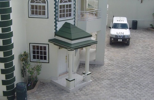 Petionville House | LUXURY APARTMENT "" "COMPLEX COMFORT" "" "- 16