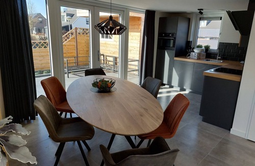 Sint Maarten House | Luxury apartment for 5 people near the beach, fenced garden, pool.