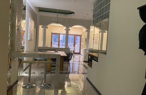 Arcadia Apartment | Luxury Apartment in Arcadia