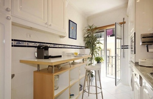 Sacramento Apartment | Luxury apartment in Chiado, the most vibrant Lisbon neighbourhood - Free parking