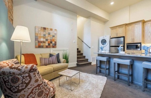 Timp Apartment | Luxury Apartment in Downtown Provo (Unit #11)