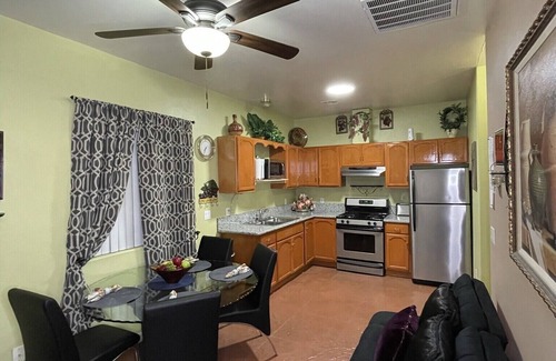 Paradise Apartment | Luxury Apartment in Las Vegas