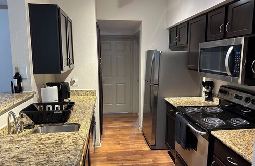 Greenway Plaza-Upper Kirby Apartment | Luxury Apartment in Upper Kirby