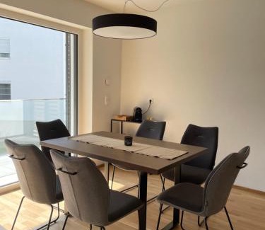 Gmunden Apartment | Luxury - Apartment mit Balkon in Seenähe