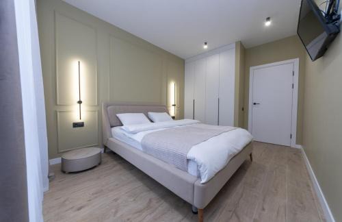 Pozniaky Apartment | Luxury apartment near metro station Osokorky