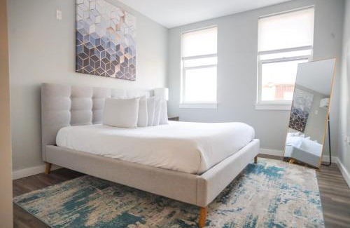 Reading Apartment | Luxury Apartment with Gym, Steps From Commuter Rail #3013