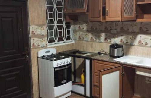 Monrovia House | Luxury Apartmentnn