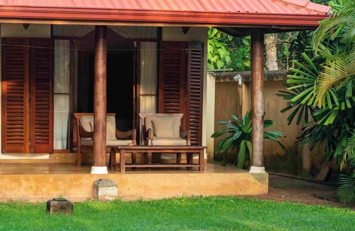Morakatiyara Villa | Luxury Beach Villa Ocean View 4BR
