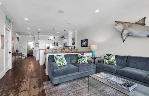 White Sands Condo | ⛱️Luxury Beachfront View-Private Beach Access- Balconies-4BR Beach Dreams
