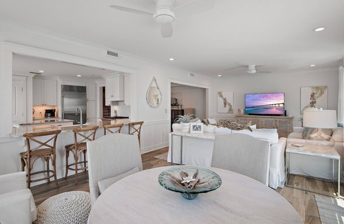 Gulf District Condo | LUXURY BEACHFRONT CONDO IN WATERCOLOR! Corner unit! Book NOW for 2025!