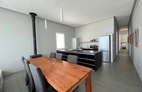 Langebaan Villa | Luxury Beachfront Cottage