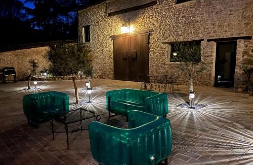 Varennes-Jarcy Villa | LUXURY Bergerie Corsica, PARIS Orly et disney
