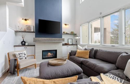 The Blue Mountains House | Luxury Blue Mtn Getaway w Indoor Sauna