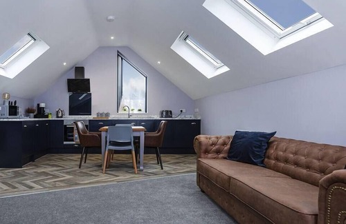 Wakefield Apartment | Luxury Boutique LOFT apartment in Wakefield