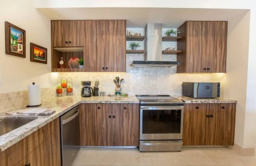 Paraiso Escondido House | Luxury Cabo Resort Home w/Private Pool, Hot Tub, Putting Green & Resort Access