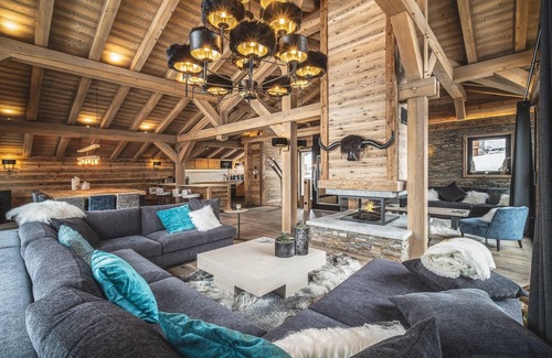 Le Lavachet Ski Chalet | Luxury chalet in Tignes 2100, at the foot of the slopes and an exceptional SPA