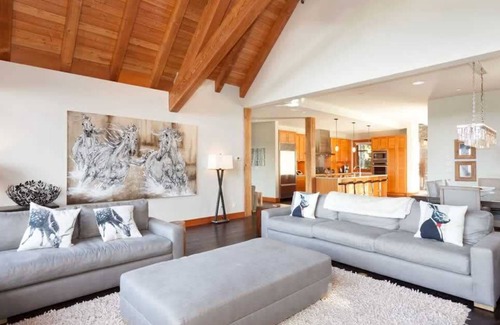 Whistler Creekside House | Luxury Chalet with Hot Tub, Steam Room, Views