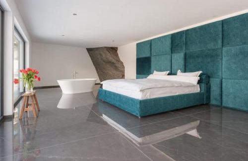 Graechen Ski Chalet | Luxury chalet with panoramic views, sauna, hot tub & cinema
