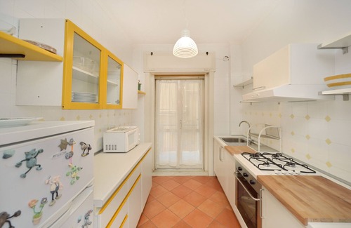 Naples City Centre Apartment | LUXURY CIUCIU, 2B-2B, in HISTORIC CENTER with ELEVATOR and GARAGE