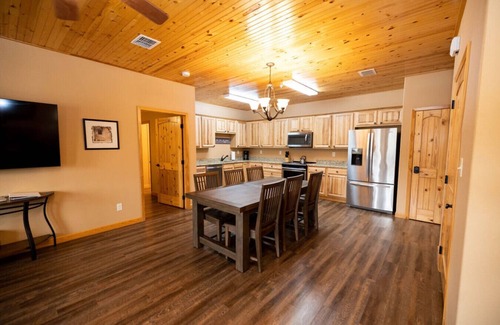Gruene Condo | Luxury Condo Hidden Gem of Gruene Resort A3
