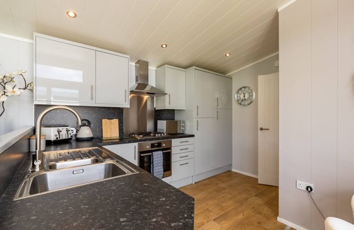 South Lakeland Leisure Village Apartment | Luxury Contemporary Lodge
