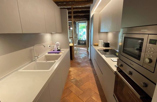 Cernobbio House | Luxury Convent-Finnish Wooden Jacuzzi/LakeViews/AC