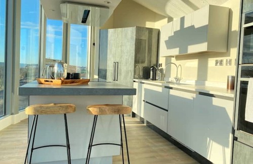 Grange Moor Apartment | Luxury Converted Water Tower In Flockton