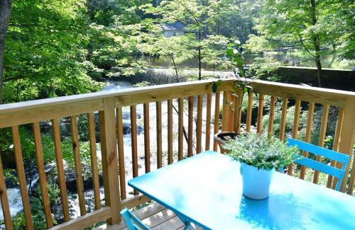 Bellvale House | Luxury Cottage at Millpond Falls