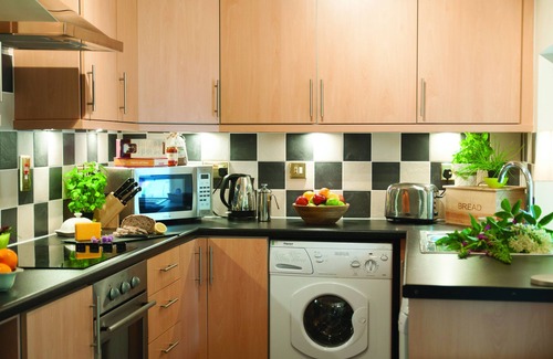 Callander Cottage | Luxury Cottage-Countryside View Orchard Cottage