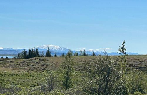 Laugarvatn Ski Chalet | Luxury cottage located in the Golden Circle, mountain view!